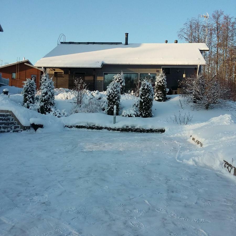 Villa Graniitti Virasoja Eksteriør bilde